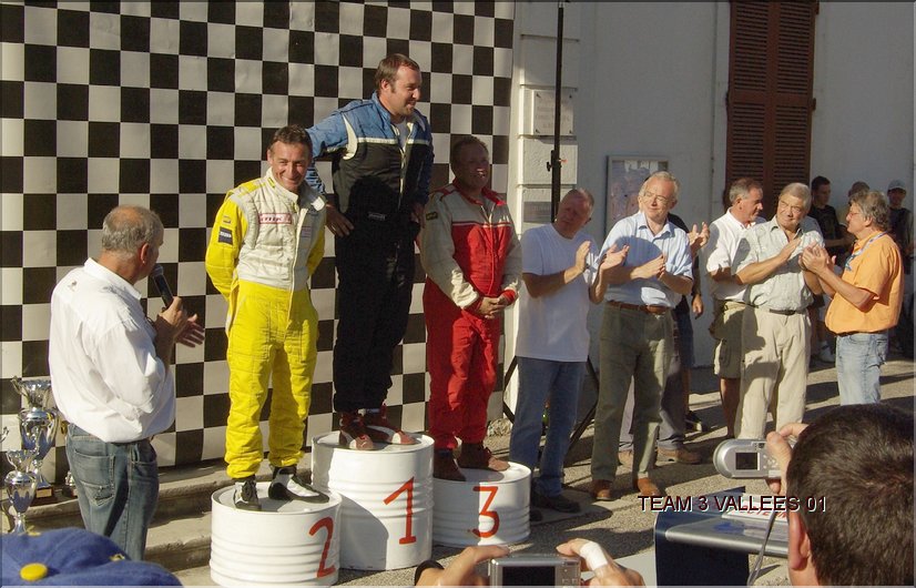Podium Bettant 08 P845.JPG