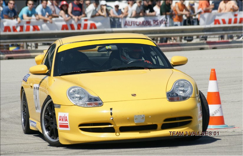 3 Scratch Paul Buetiger GT3 Ban.JPG